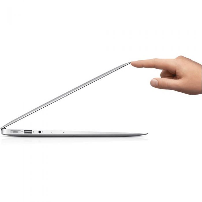 Laptop Apple MacBook Air 13 cu procesor Intel® Dual Core™ i5 1.80GHz, 13.3